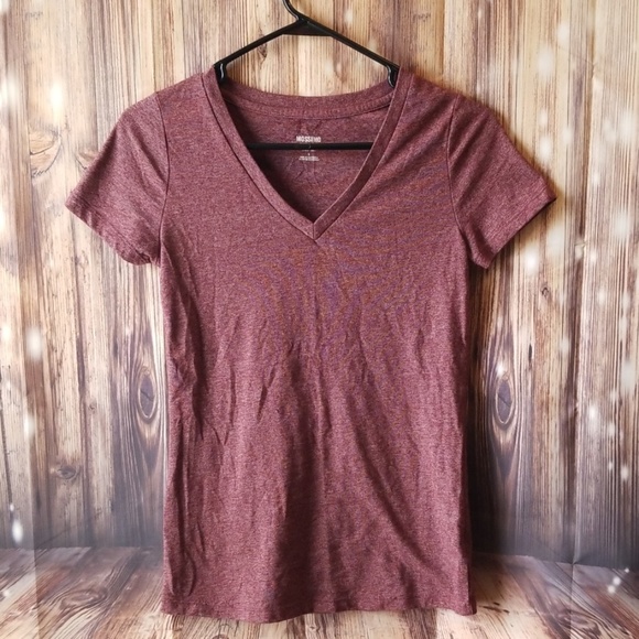 Mossimo Supply Co. Tops - Mossimo tee size small